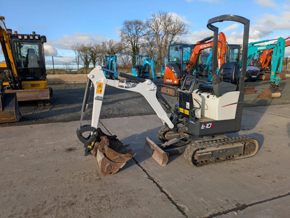 2019 BOBCAT E10Z - Image 1