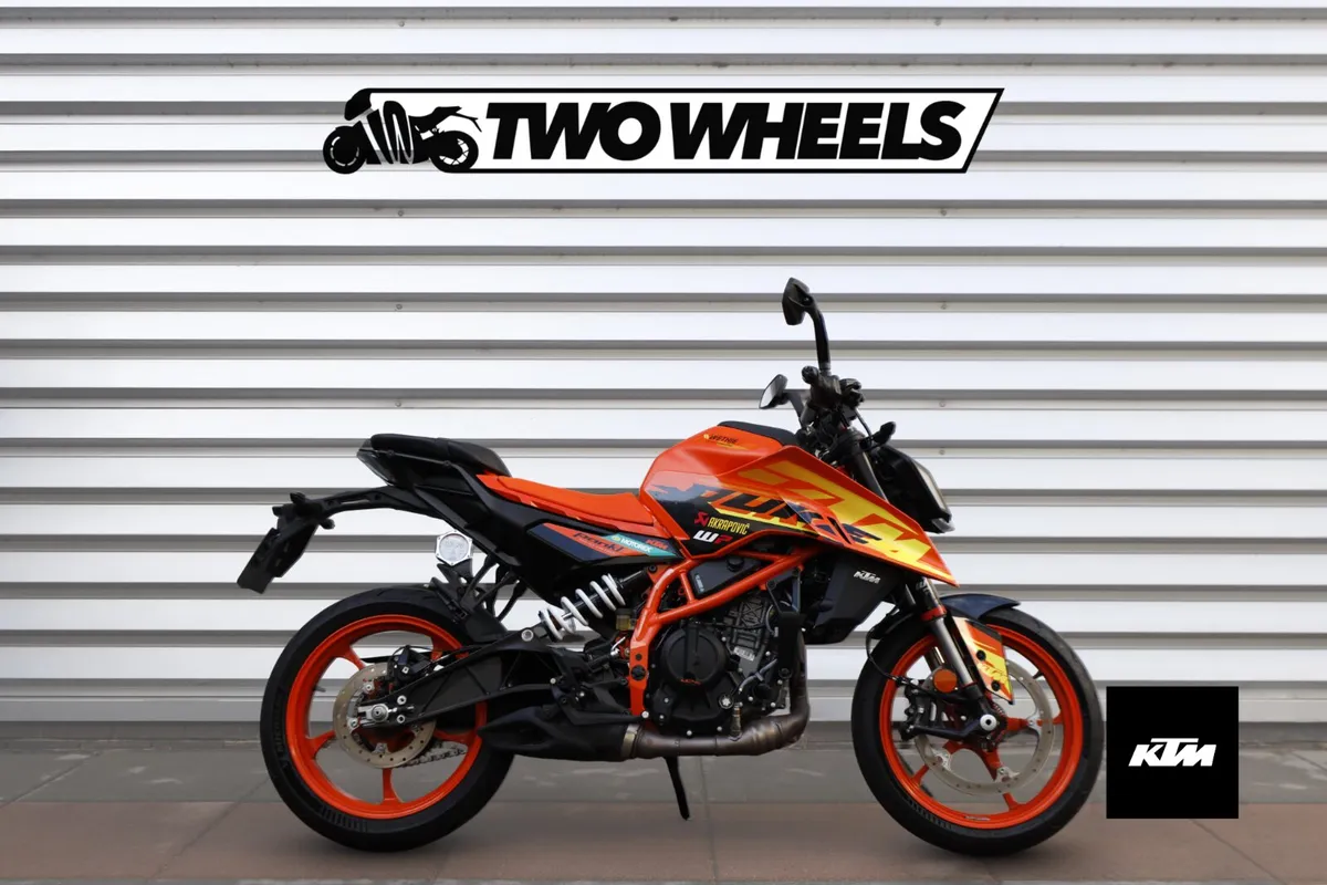 KTM 390 Duke - Image 1