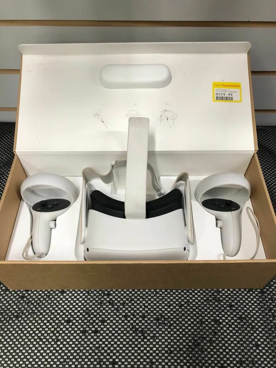 Oculus Quest 2 VR Headet - Image 2