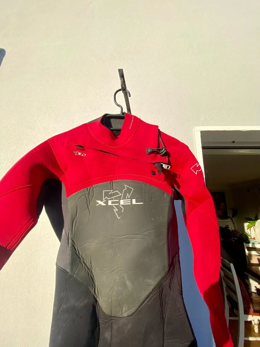 5.4 winter wet suit XCEL - Image 1