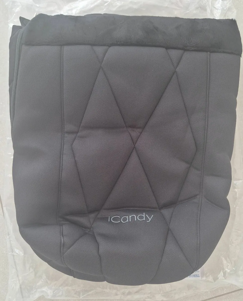Icandy orange footmuff new black - Image 3