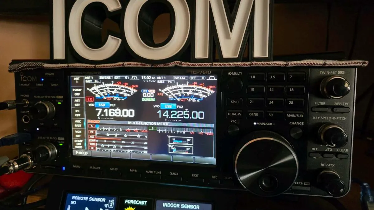 ICOM IC 7610 ( swap or px ) - Image 1