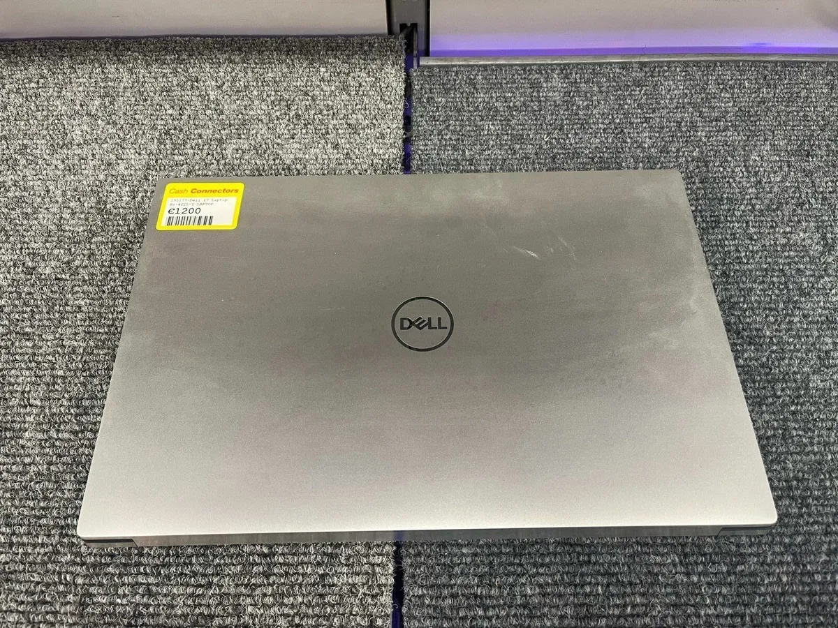 Dell XPS15 9520 - Image 2