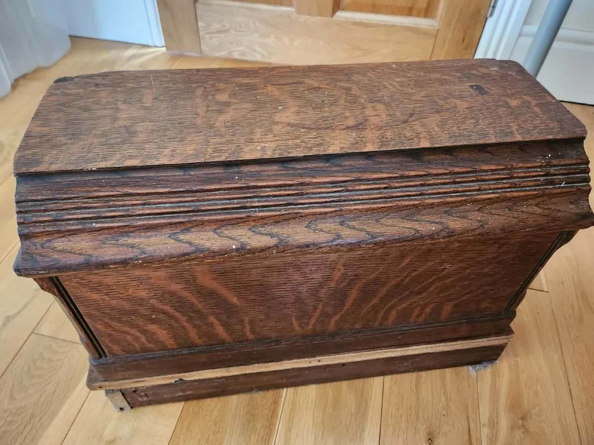 Singer Sewing Machines 15K & 127K for restoration - Image 3