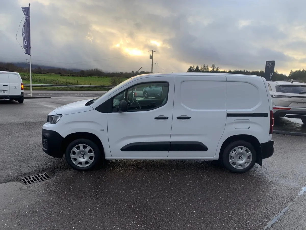 Peugeot Partner 2023 - Image 4