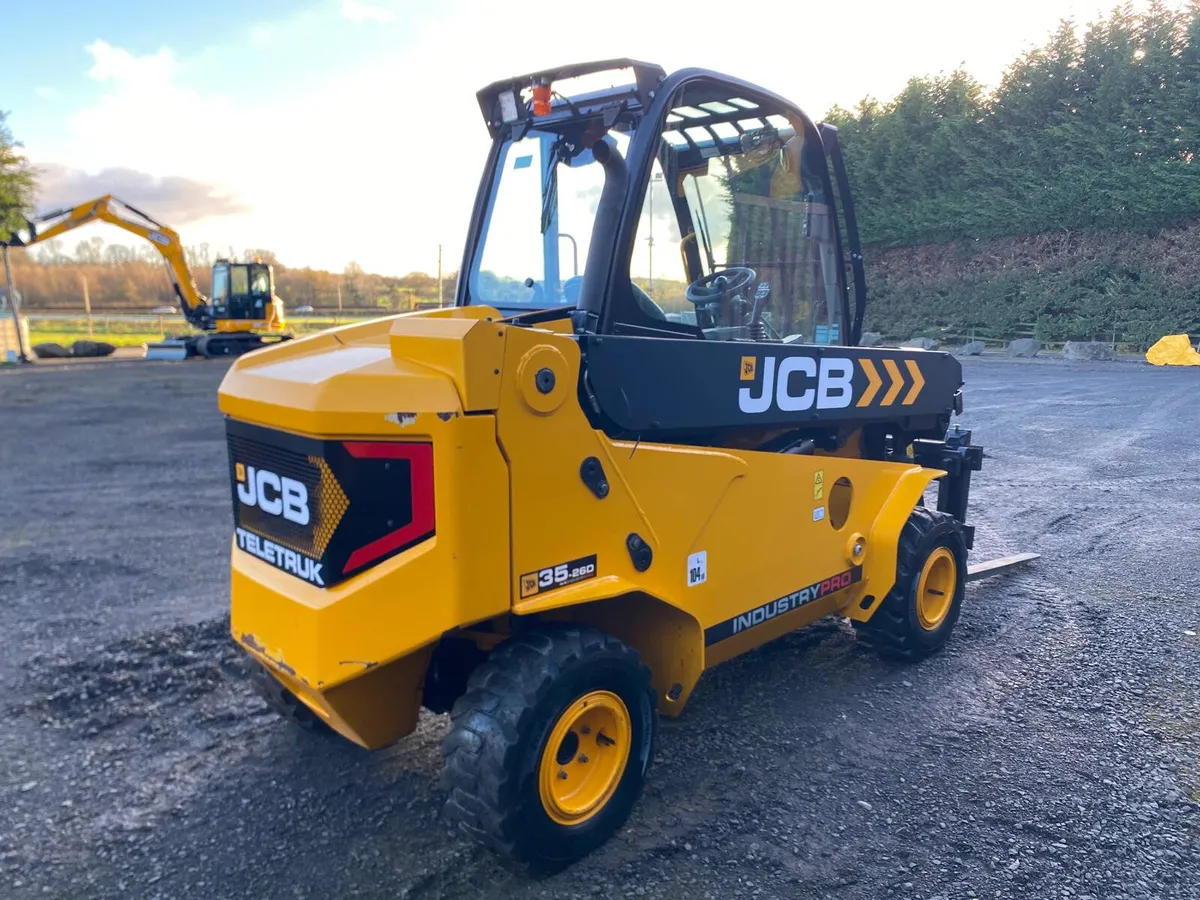 JCB TLT35-26D-4WD TELETRUK YEAR 2022 - Image 4