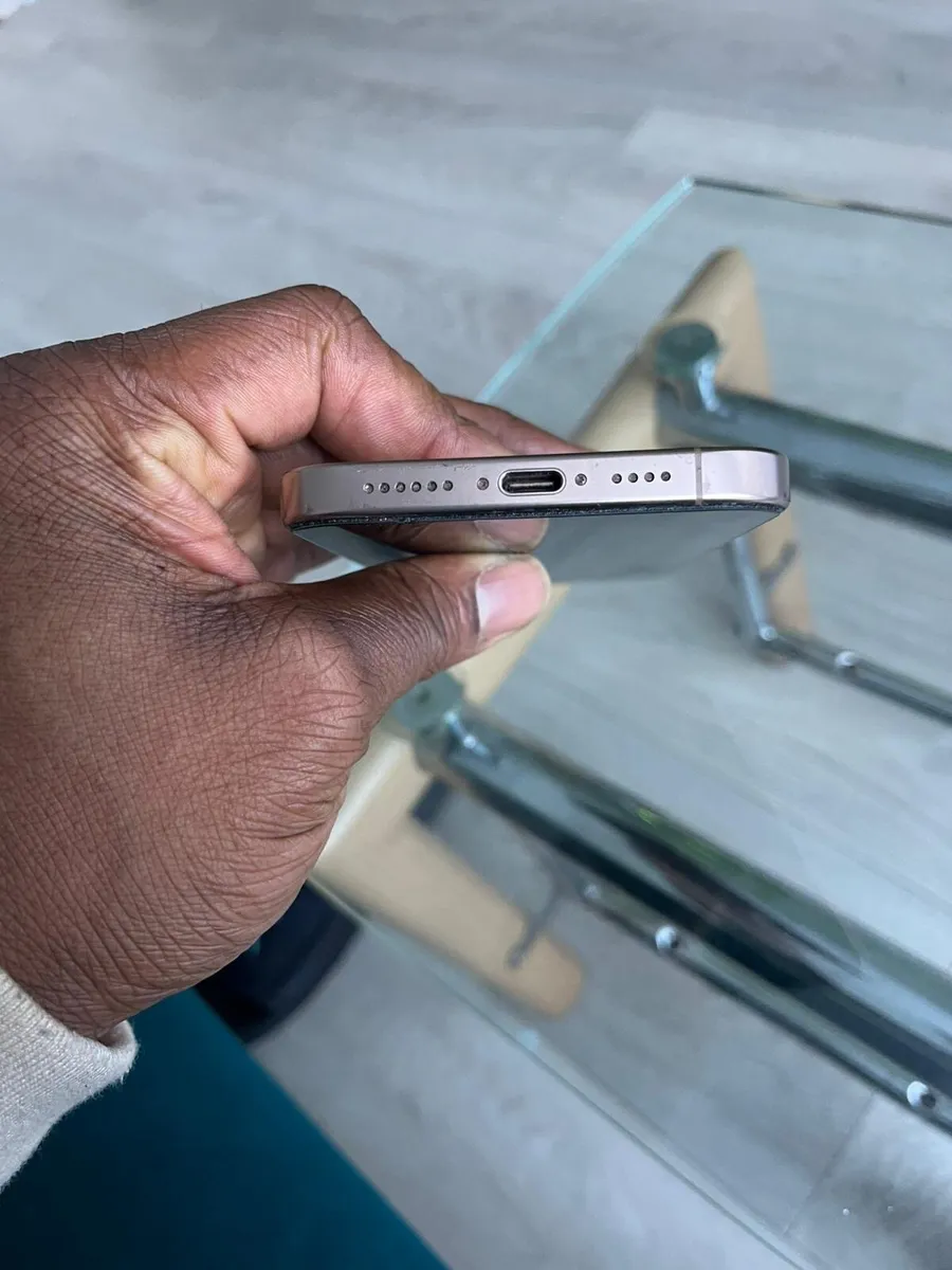 iPhone 16 Pro Max Gold 256GB - Image 2