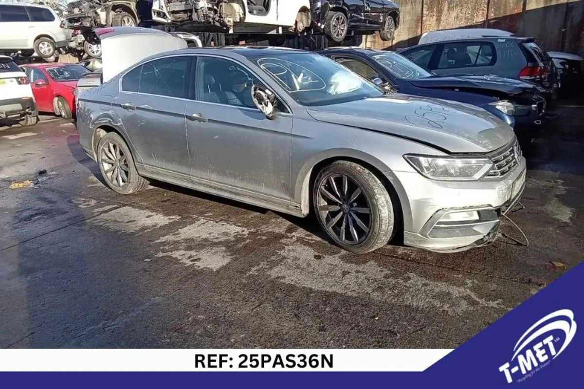 2017 VOLKSWAGEN PASSAT BREAKING FOR PARTS - Image 1