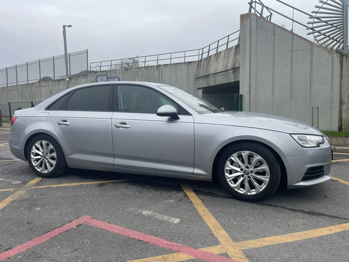 2017 A4 Sport Ultra - Black edition styling - Image 2