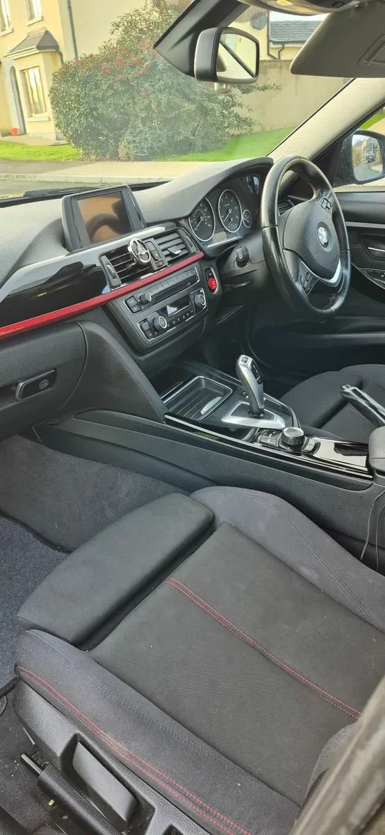 BMW 3-Series 2014 - Image 3