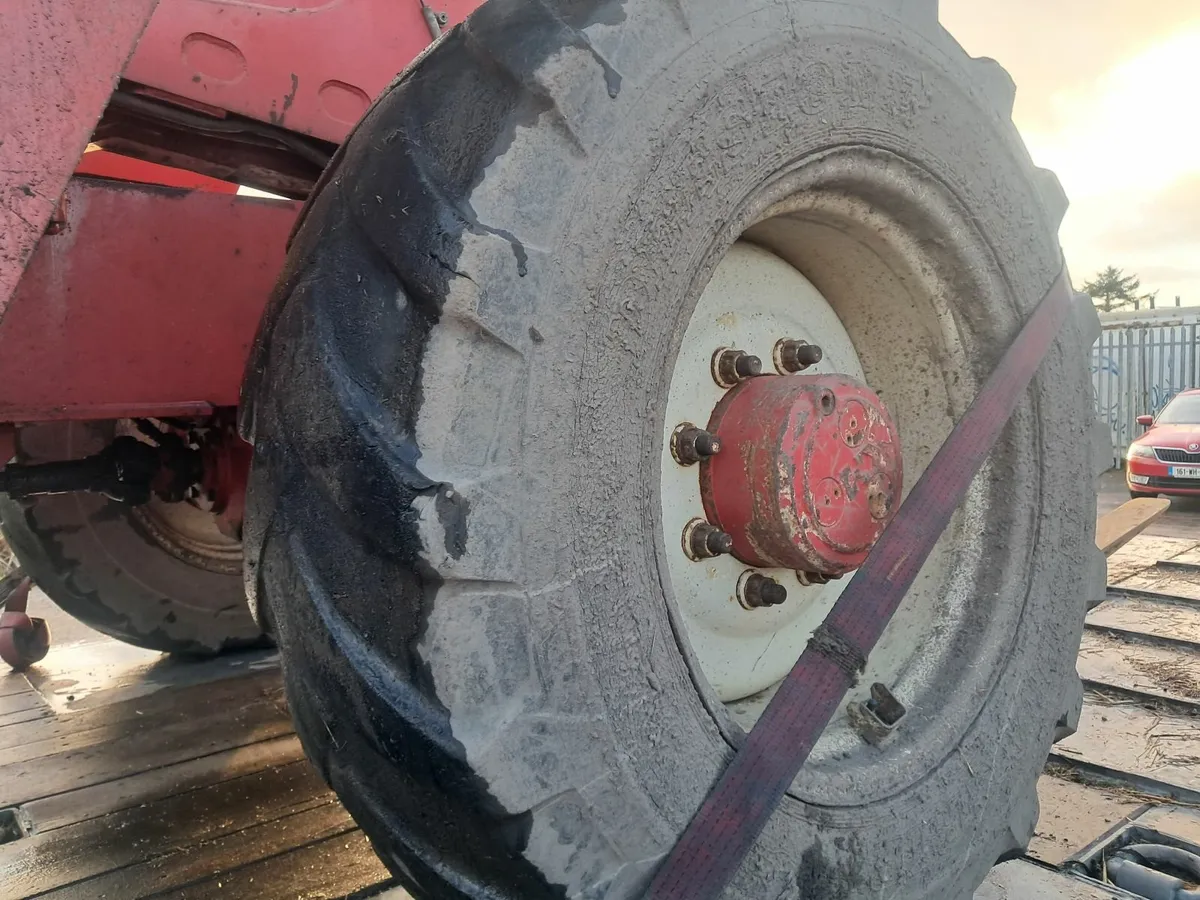 405/70/24 tyres - Image 3