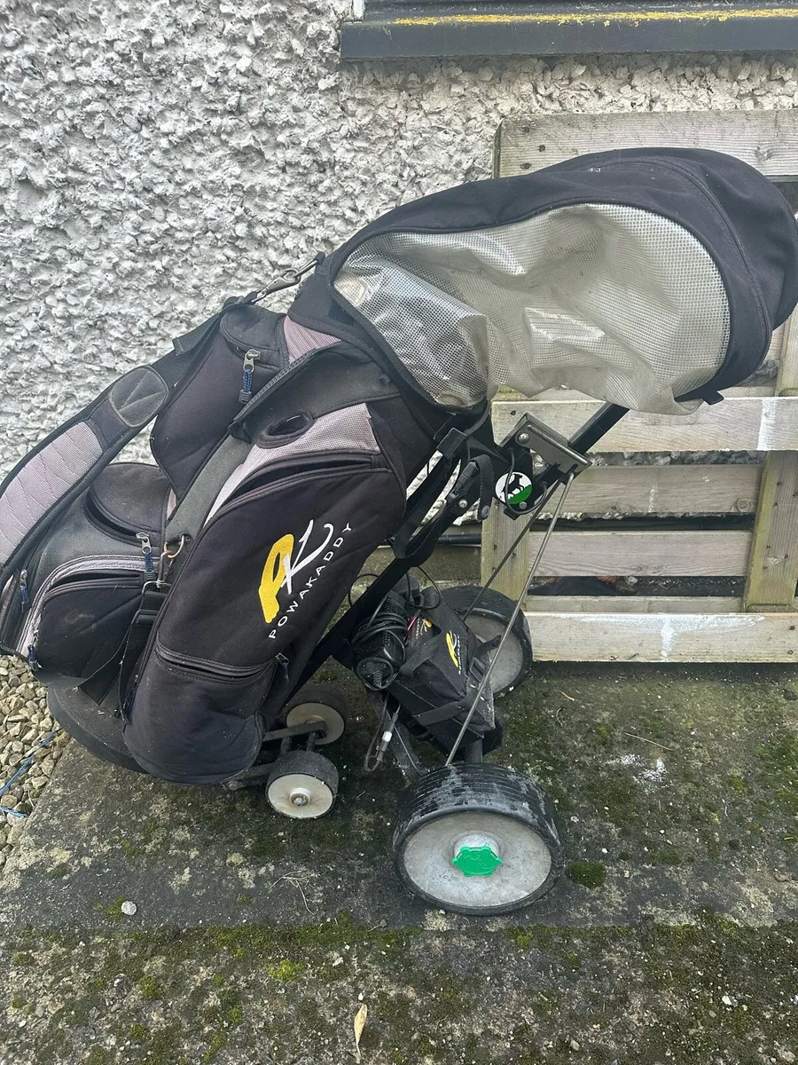 Powakaddy  Golf bag and cart