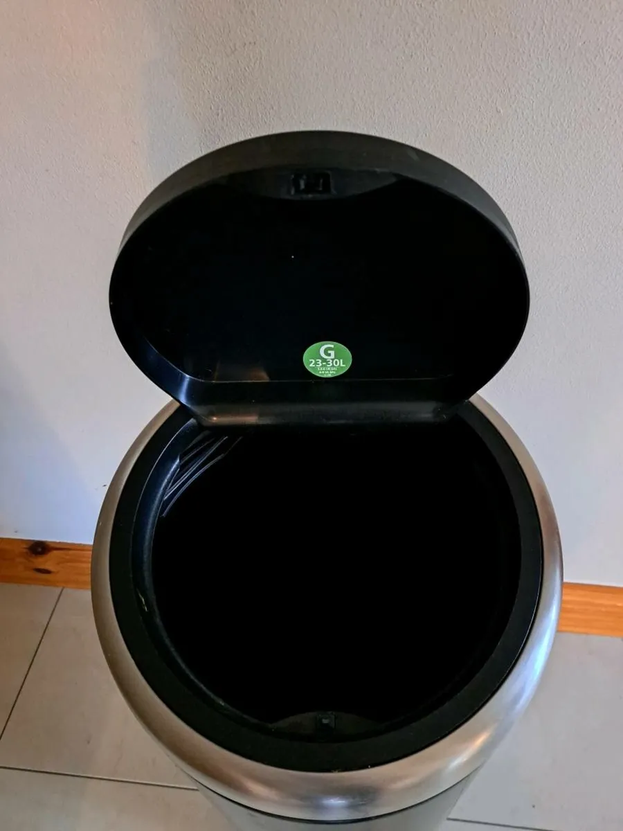 Brabantia Bin 25-30 litre - Image 3