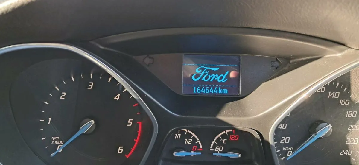 Ford Focus - Image 2