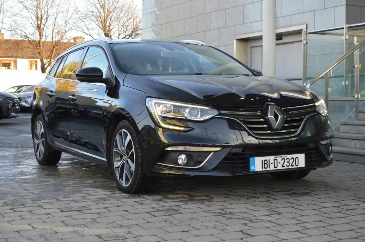 Renault Megane 1.5 dCi 110 DYNAMIQUE NAV - Image 3