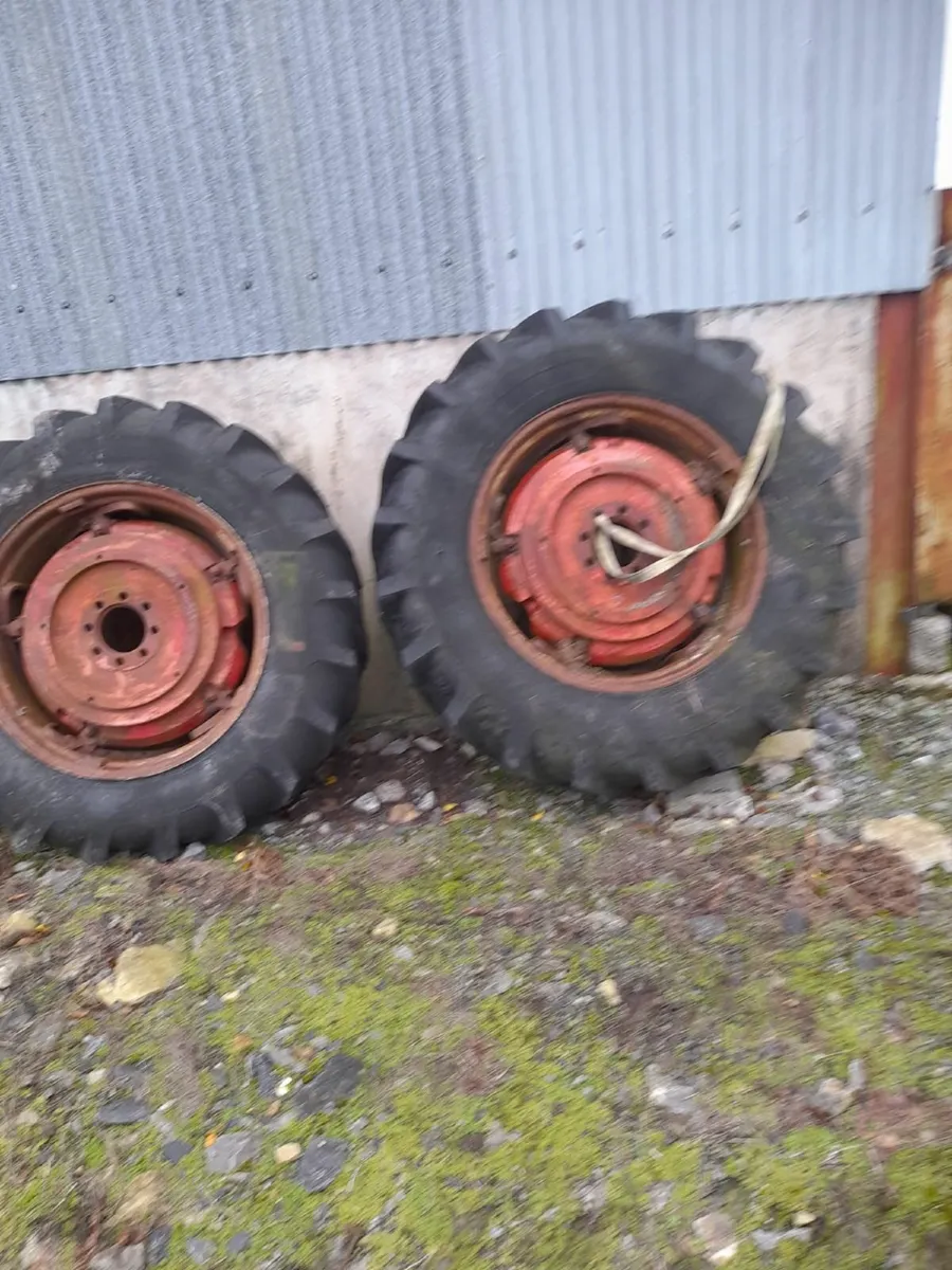 Tractor tyres & rims - Image 4