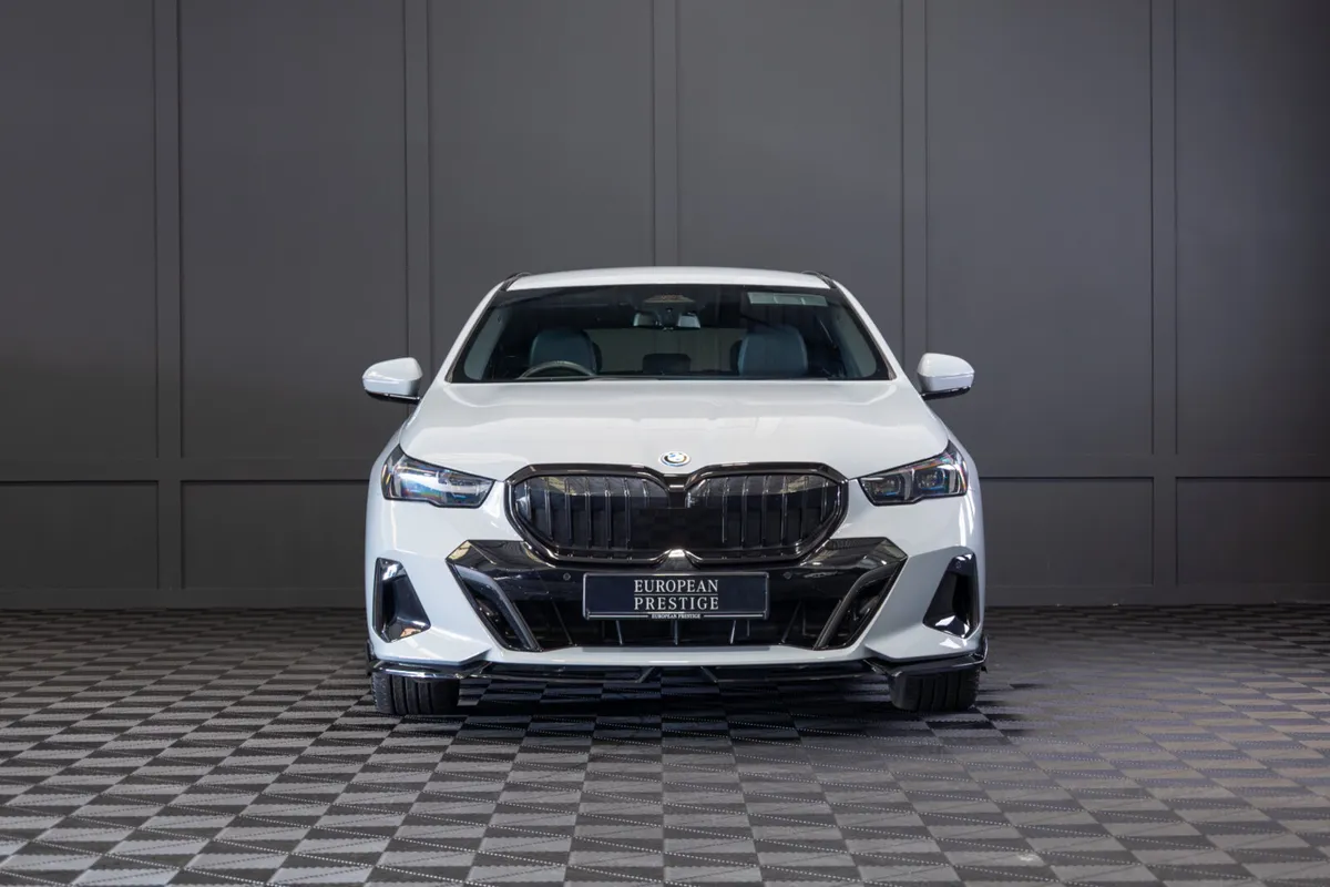 2025 BMW 5-Series 530e M-Sport (G61) - Image 2