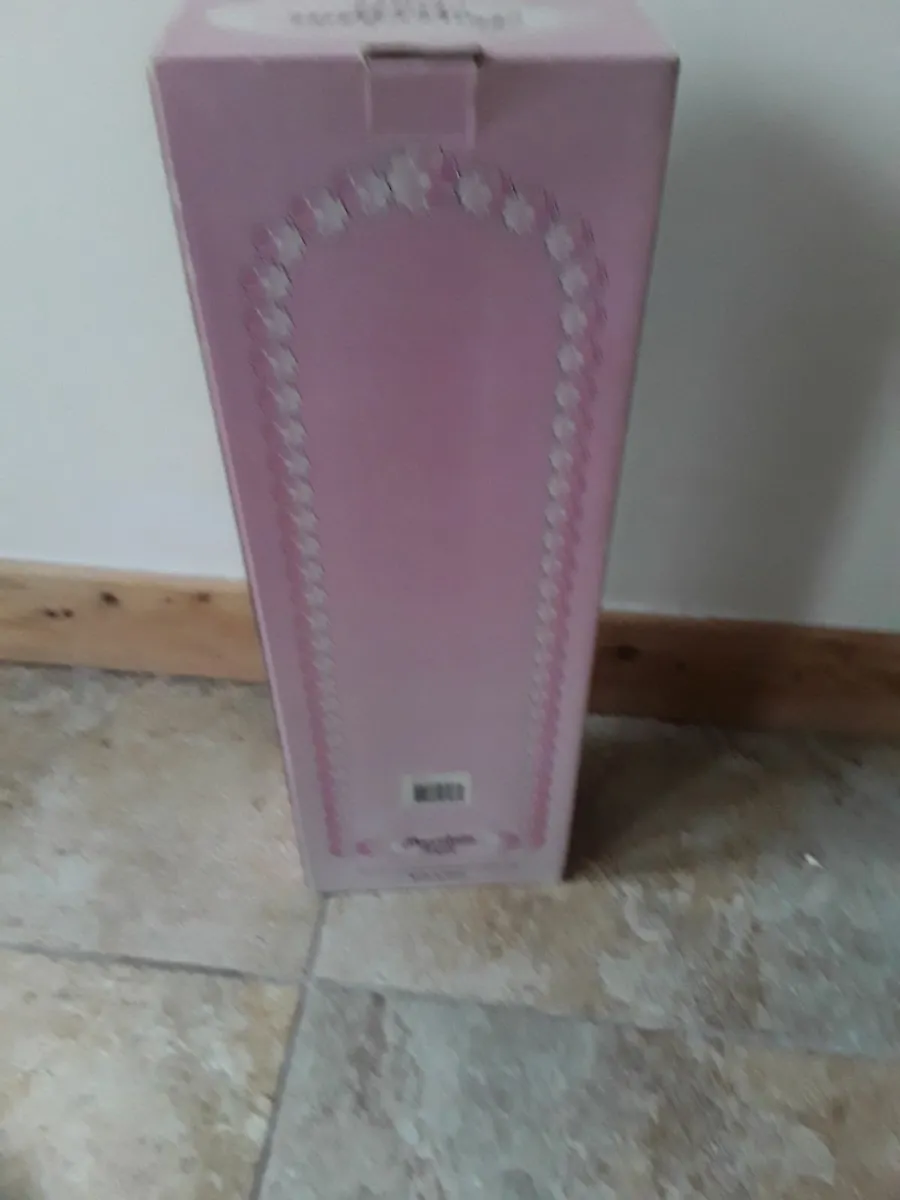 Large Victorian doll in box - Image 3