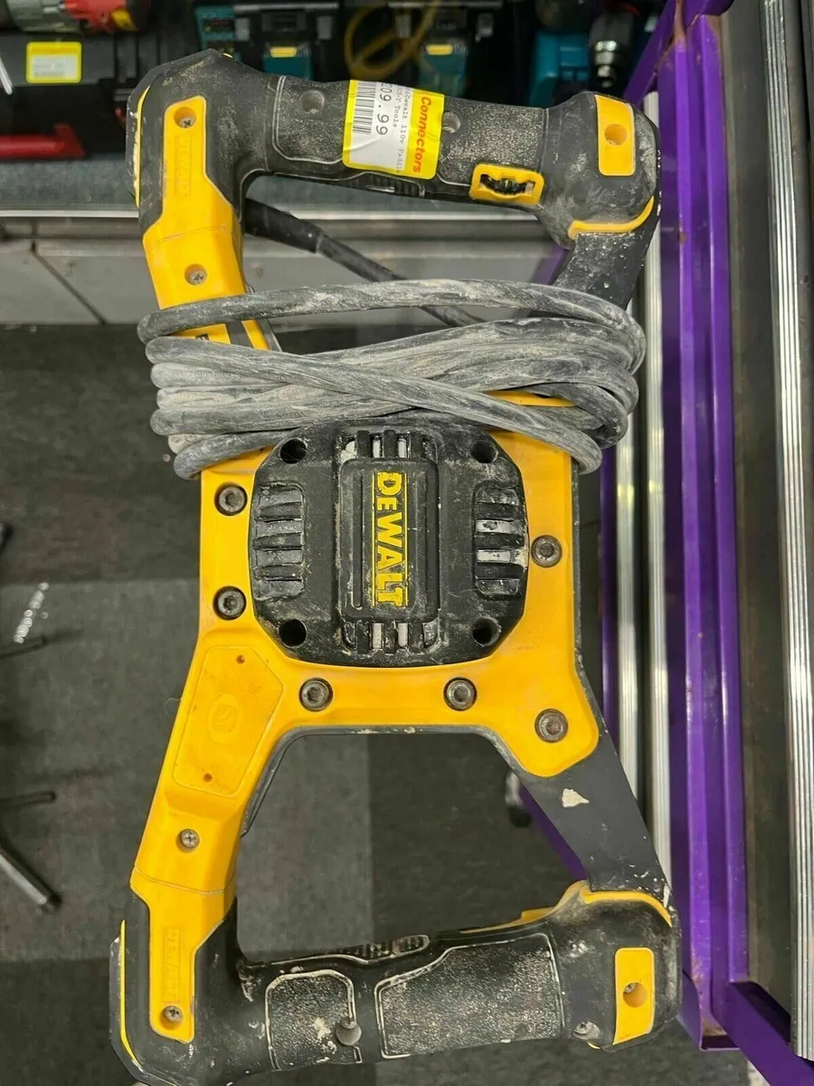 DeWalt 110v Paddle - Image 2
