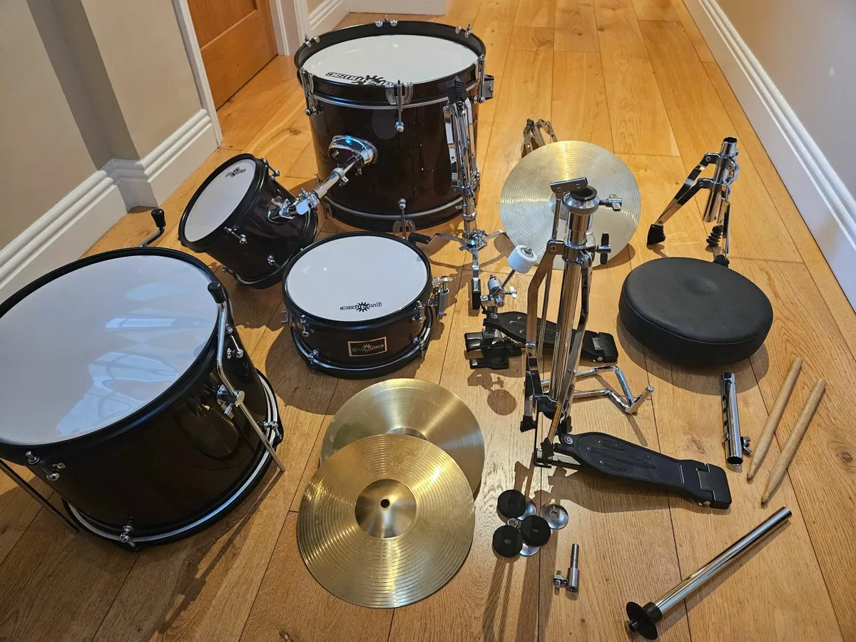 Junior Drum Kit  5 piece   gear4music - Image 1