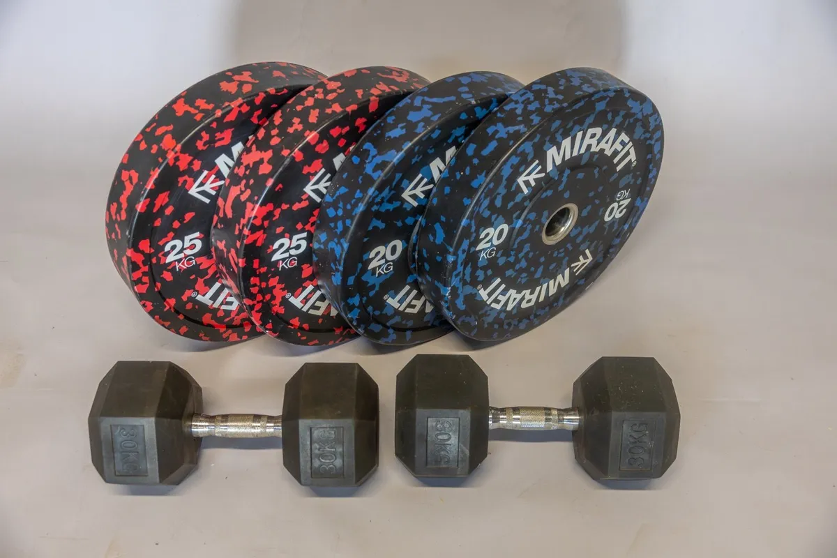 weight plates and dumbells - Image 4