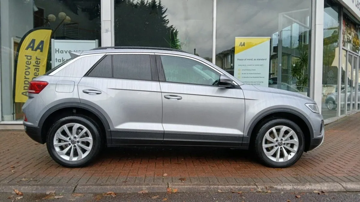 Volkswagen T-Roc T-ROC EDITION 75 2.0TDI M6F 116HP - Image 3