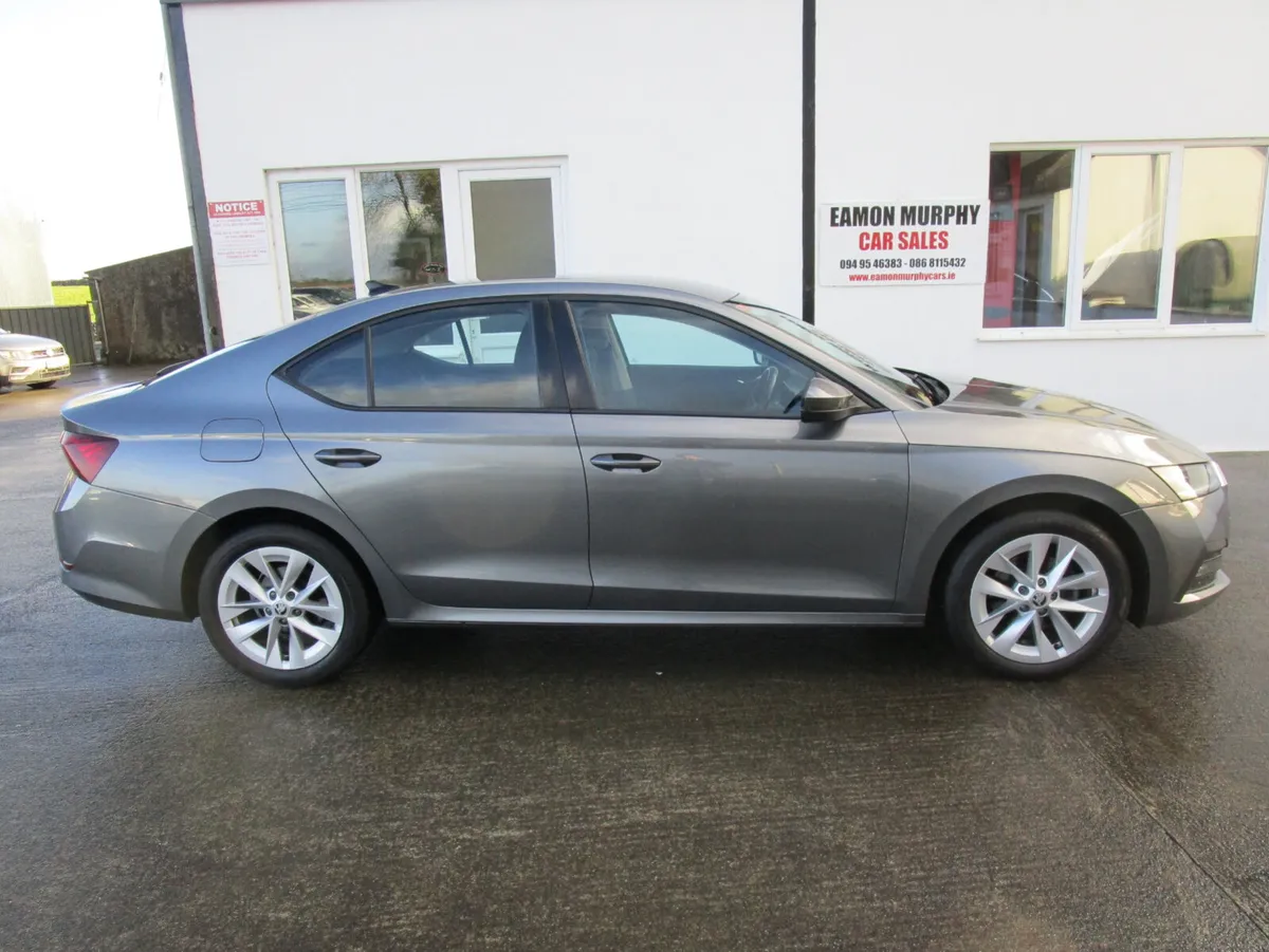 Skoda Octavia 2022 - Image 4