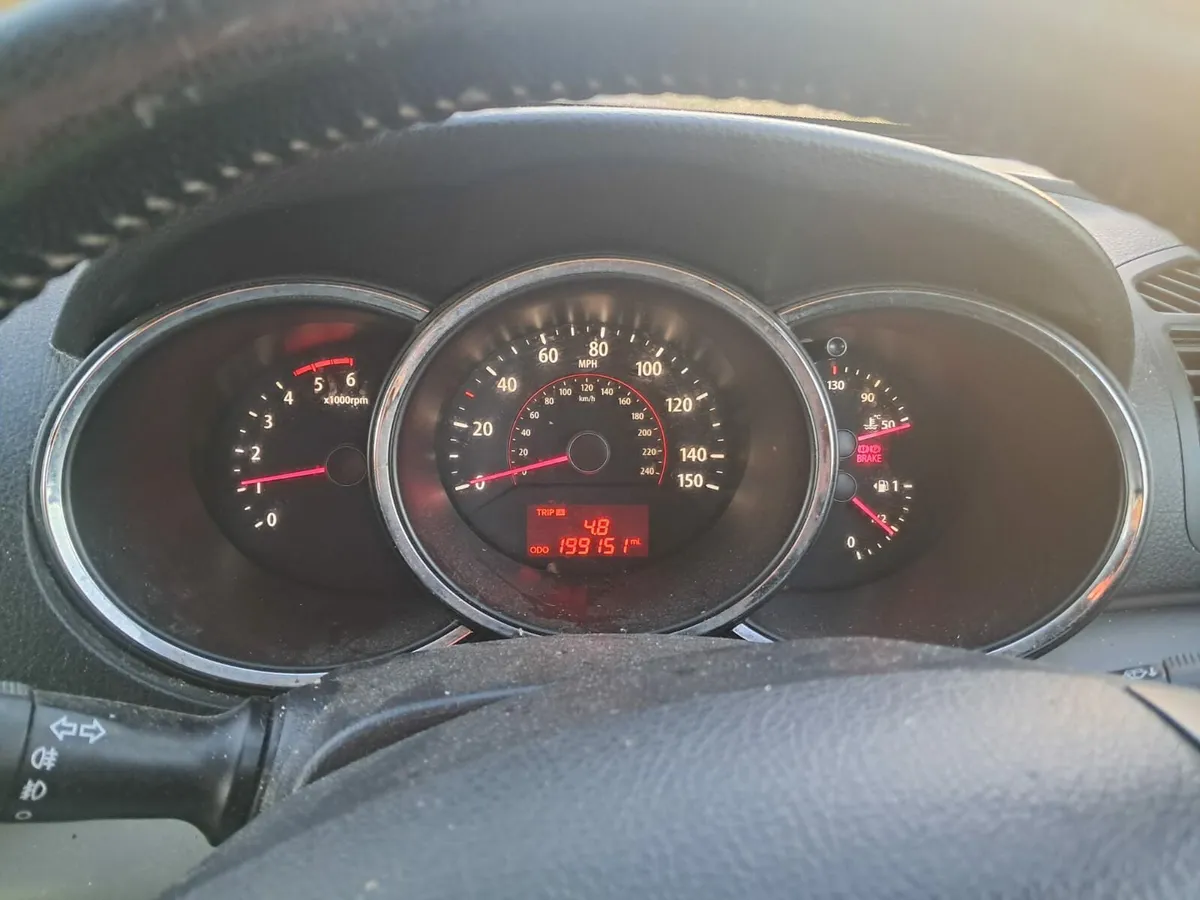 Kia sorento - Image 4