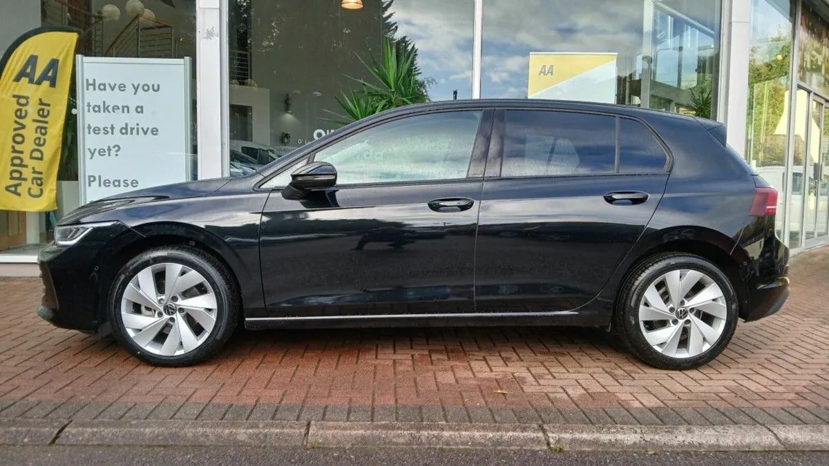 Volkswagen Golf EDITION 75 1.5 TSI 116HP, Black Me - Image 4