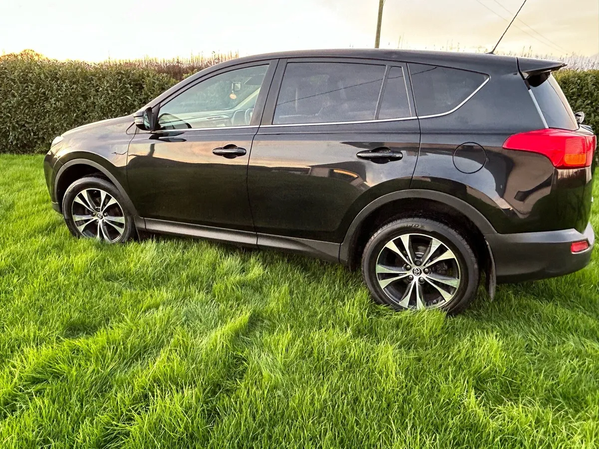 Toyota Rav4 - Image 4