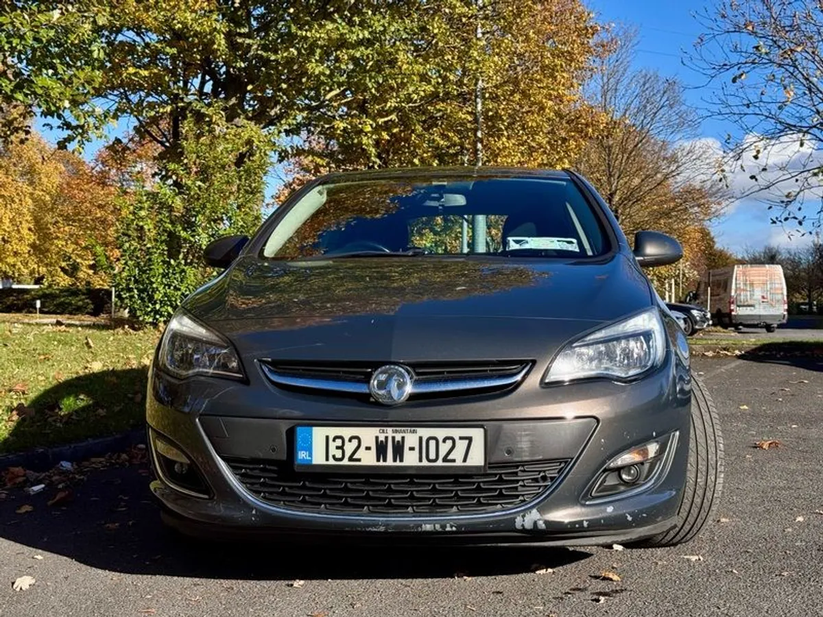 2013 Vauxhall Astra - Image 2