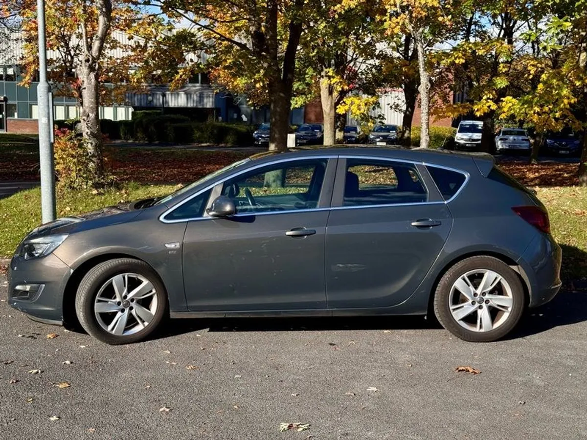 2013 Vauxhall Astra - Image 3