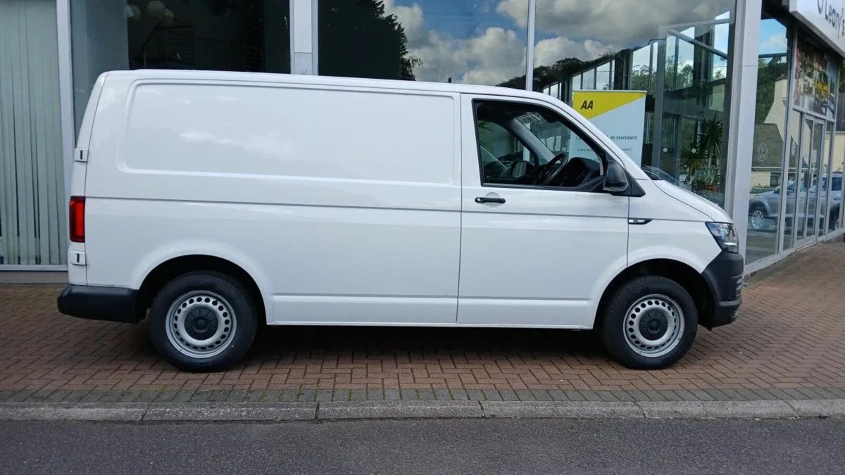 Volkswagen Transporter TRANSPORTER T6 PVS 2800 KG - Image 3