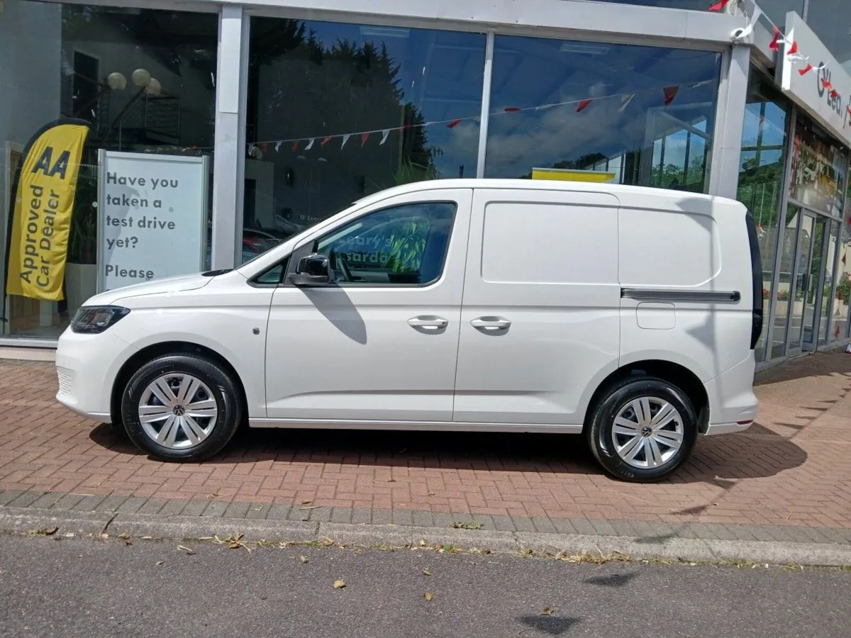 Volkswagen Caddy Cargo Business 2.0 TDi 122Bhp Dsg - Image 4