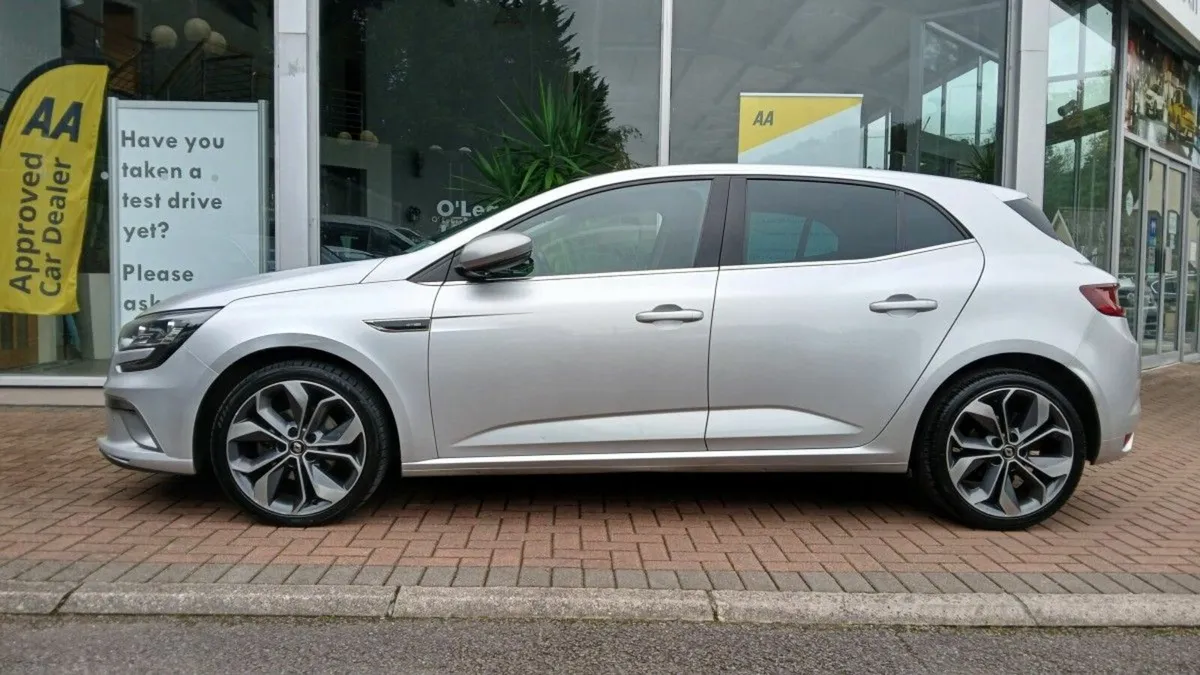 Renault Megane 1.3TCE 140  GT - LINE,  Silver met, - Image 4