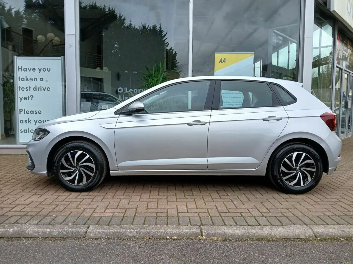 Volkswagen Polo 1.0 LIFE 1.0 TSi 95Bhp, Silver met - Image 4