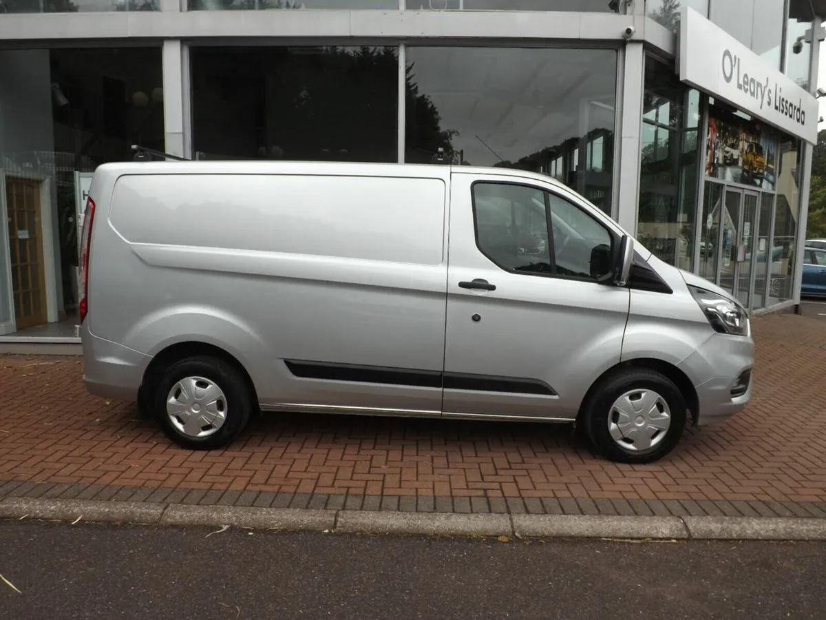 Ford Transit Custom 280 Trend 130Ps, Silver Met, 1 - Image 4
