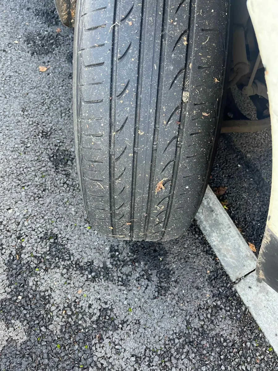 Dacia Duster 2017 4WD Commercial New DOE/CVRT - Image 3