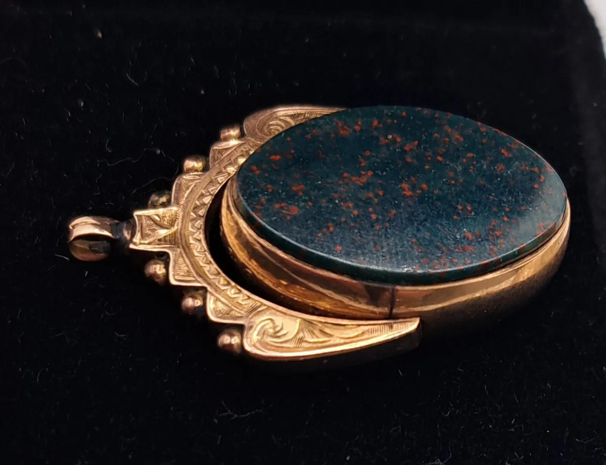 Vintage 9ct rose gold swivel fob - Image 1