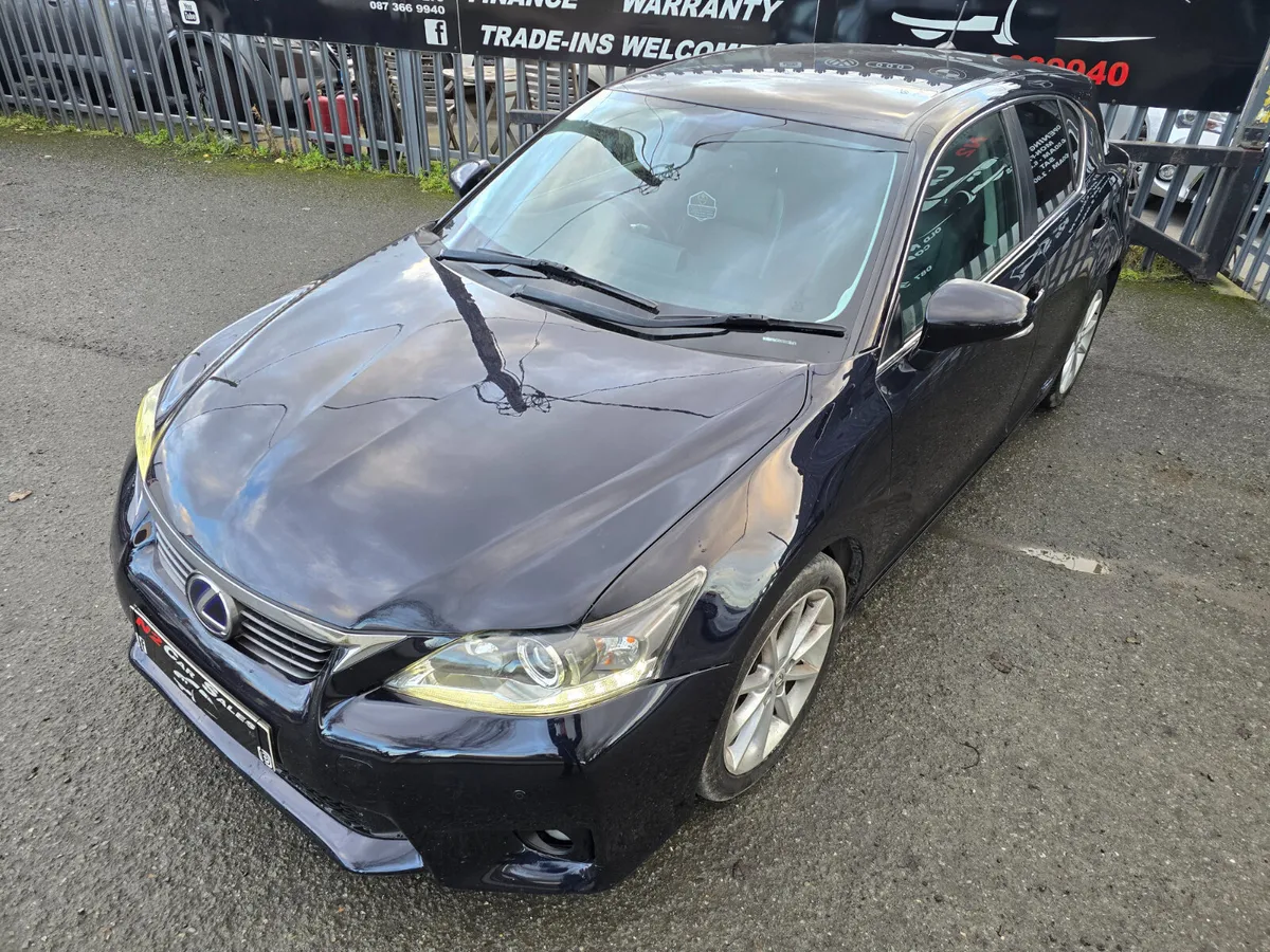 131 Lexus CT200h Hybrid, LOW MILES, NEW NCT - Image 3