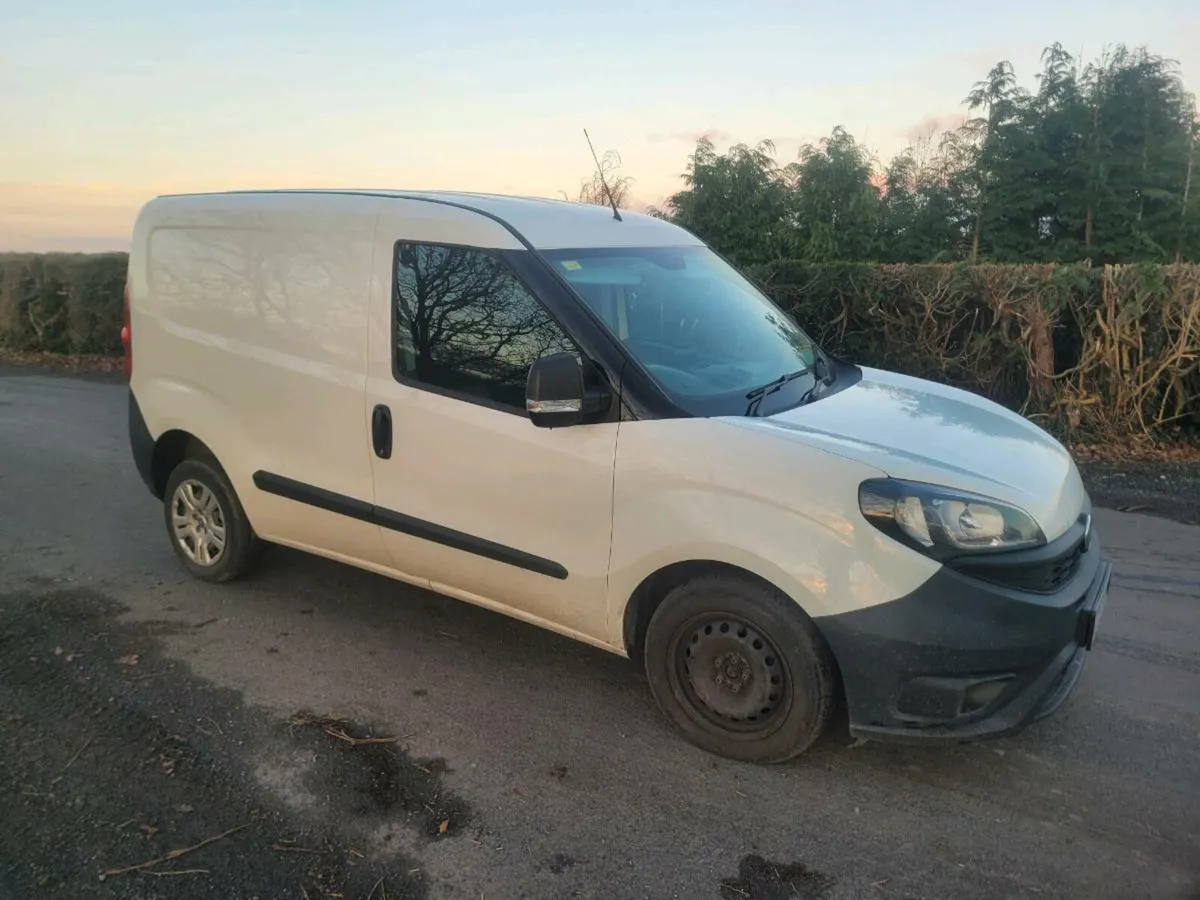 2022 Fiat doblo professional 1.6hdi - Image 3