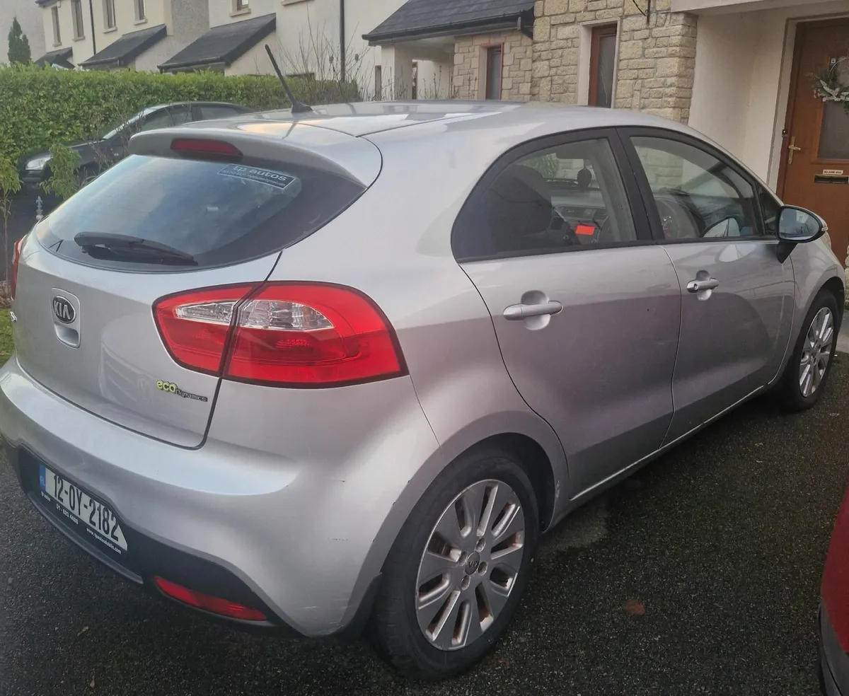 Kia Rio 2012 - Image 2