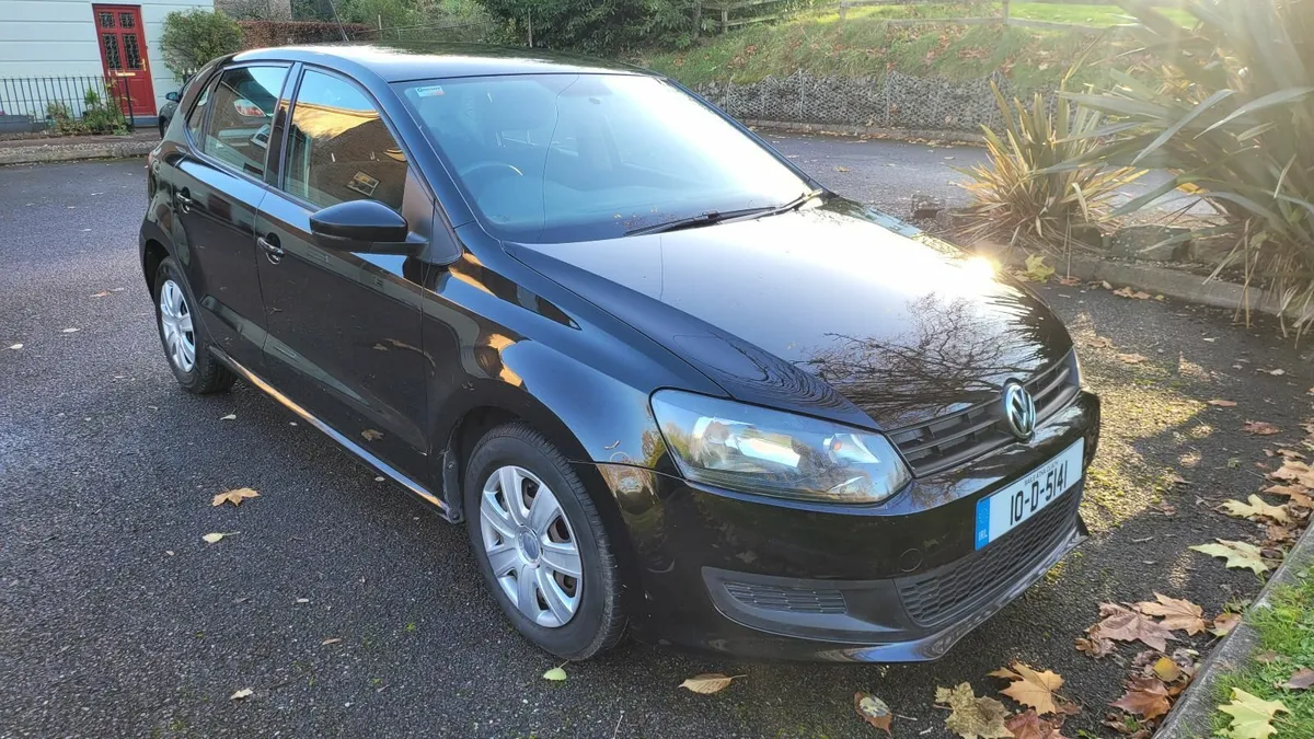 Volkswagen Polo 2010 Low KMS - Image 1