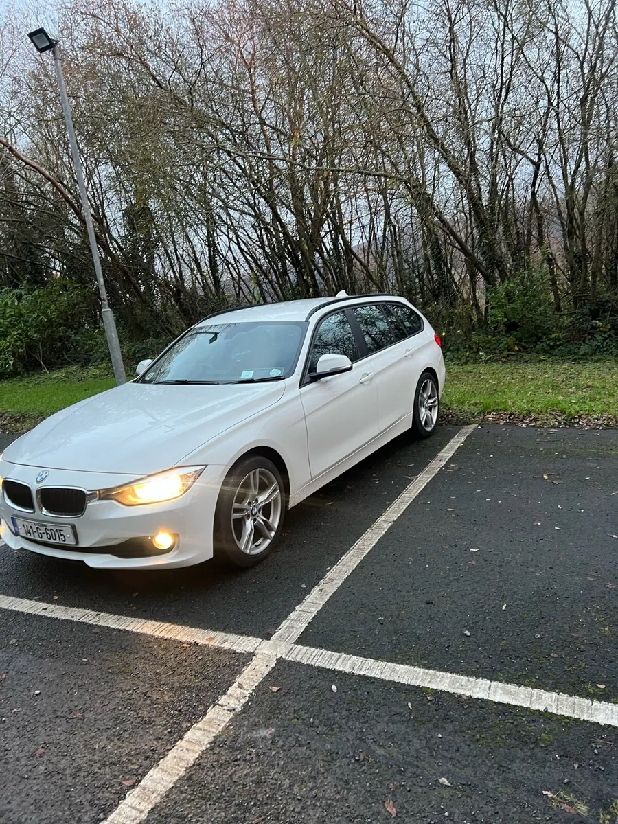 BMW 316i Touring - Image 2