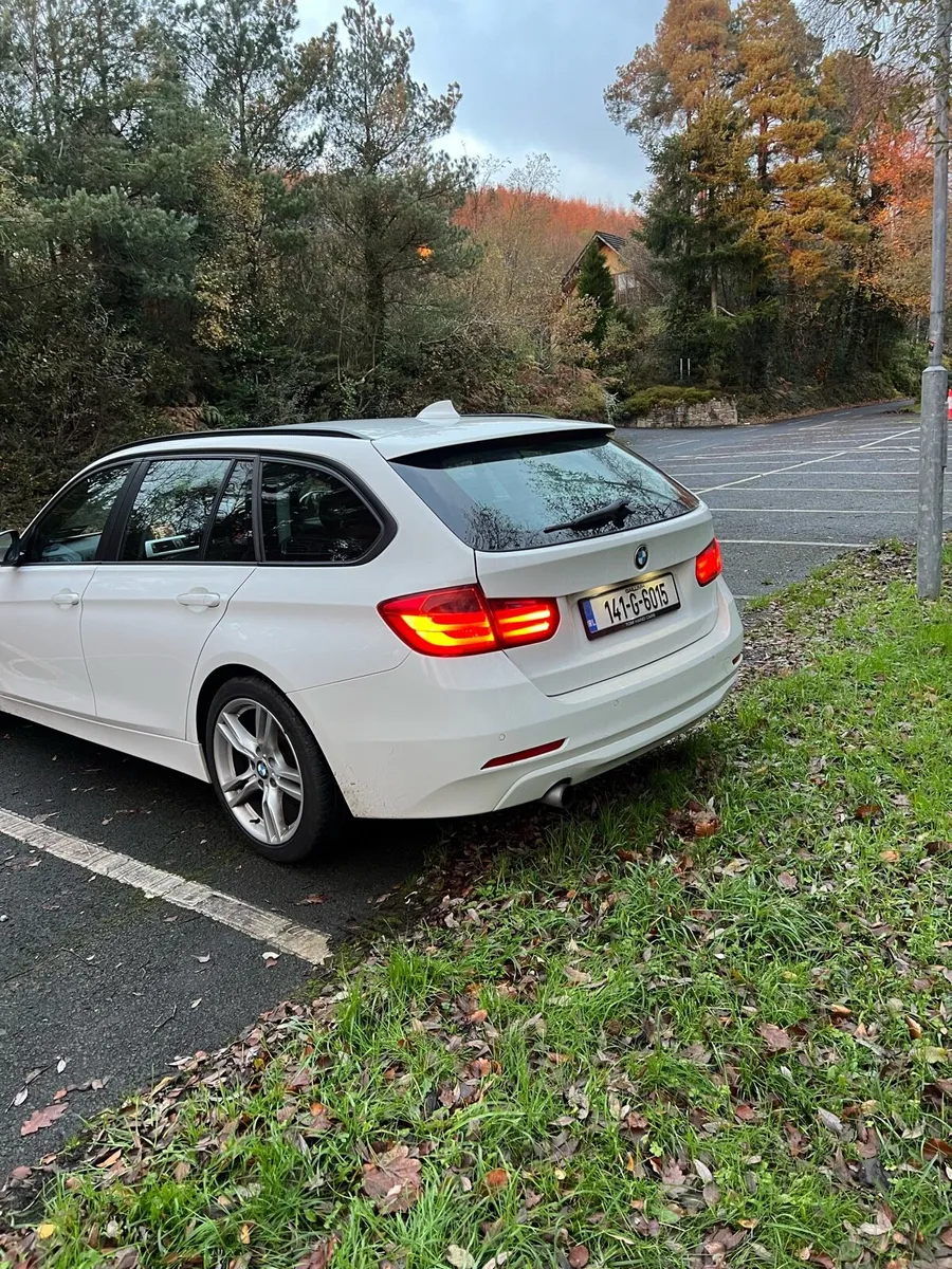 BMW 316i Touring - Image 3