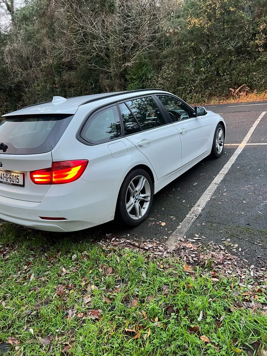 BMW 316i Touring - Image 4