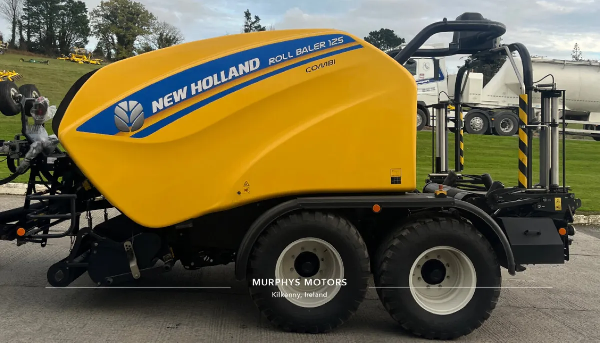 NEW HOLLAND COMBI BALER - Image 1