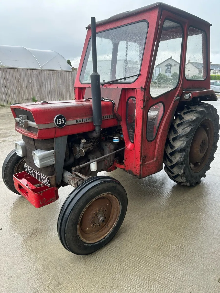 Massey Ferguson 135 - Image 1