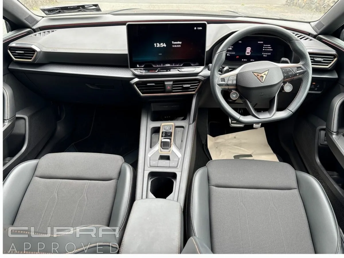 Cupra Leon ** SAVING OF €10K FROM NEW ** CUPRA LEO - Image 4