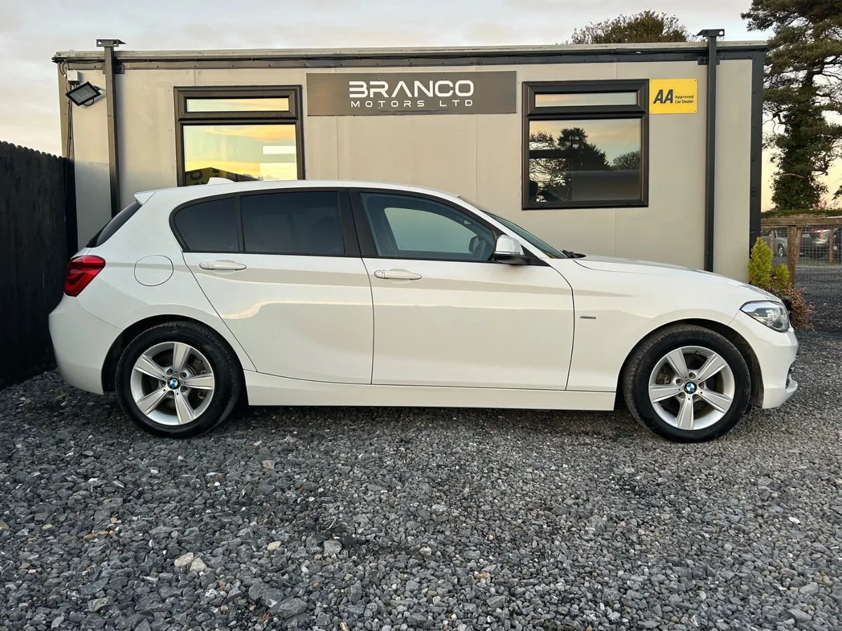 BMW 118D Sport Automatic - Image 4